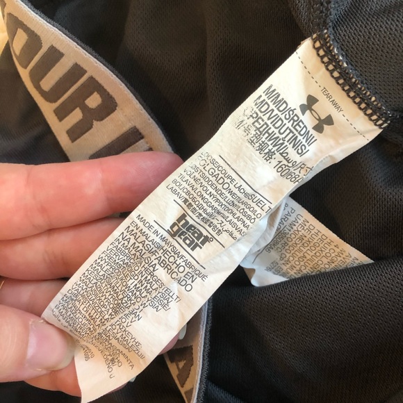 Under Armour Shorts - Picture 2 of 3